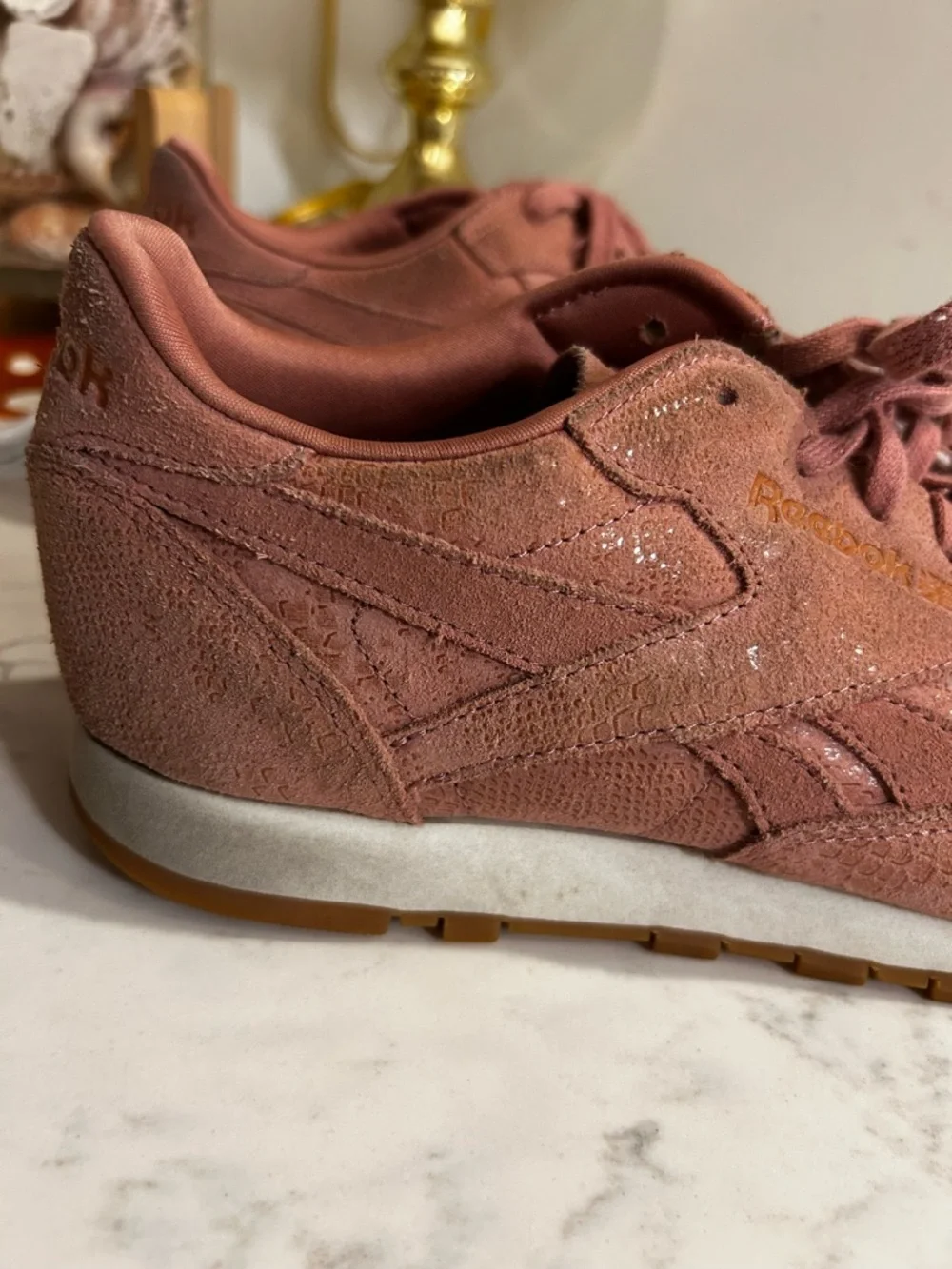 Reebok Classics Leather Clean Exotics Sandy Rose Women's Size‎ 8.5